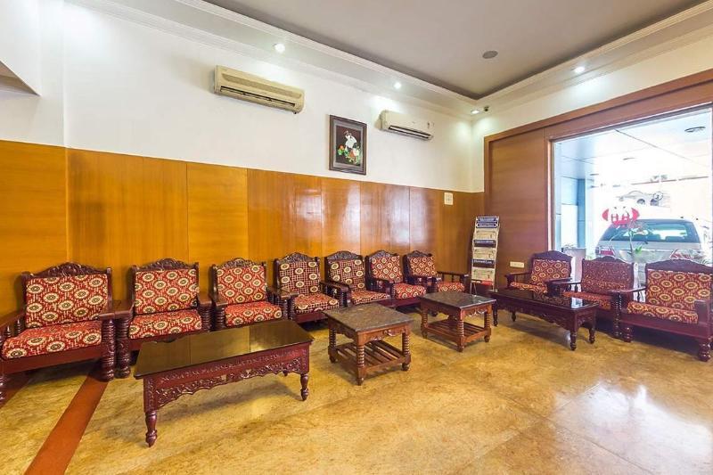 Mount Heera Hotel Madras Buitenkant foto