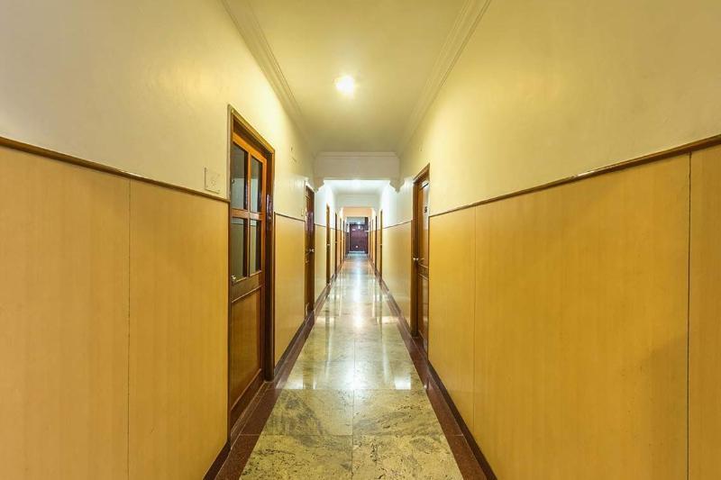 Mount Heera Hotel Madras Buitenkant foto