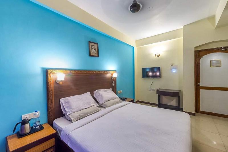 Mount Heera Hotel Madras Buitenkant foto