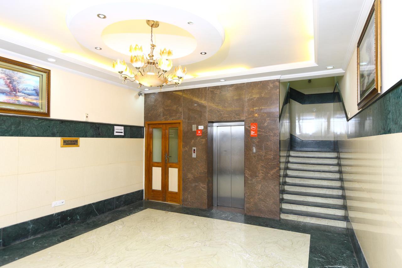 Mount Heera Hotel Madras Buitenkant foto