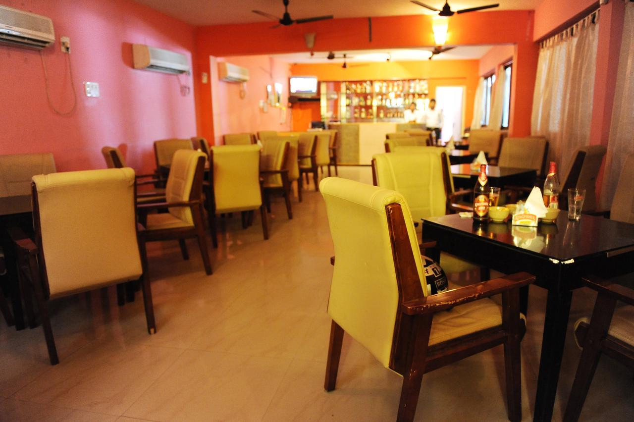 Mount Heera Hotel Madras Buitenkant foto
