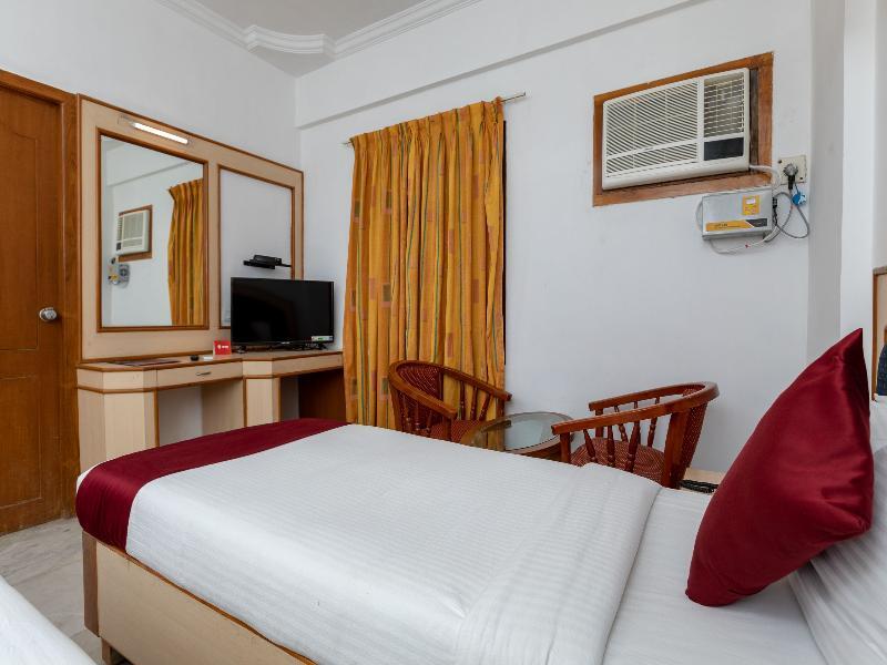 Mount Heera Hotel Madras Buitenkant foto